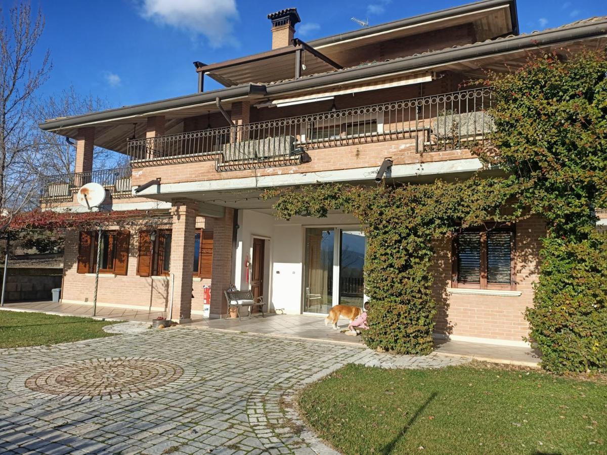 Rossomattone Countryhouse Sulmona Exterior foto