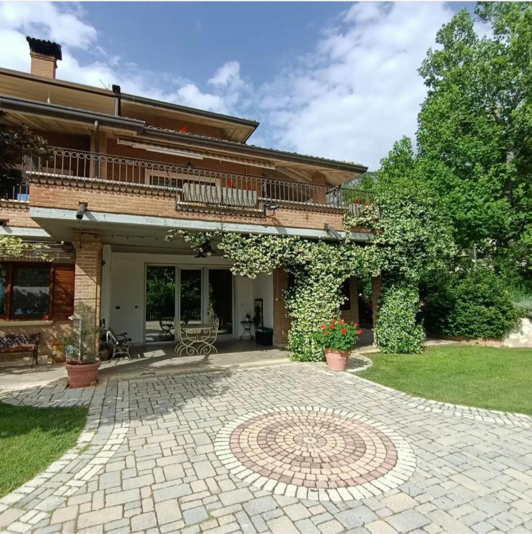 Rossomattone Countryhouse Sulmona Exterior foto